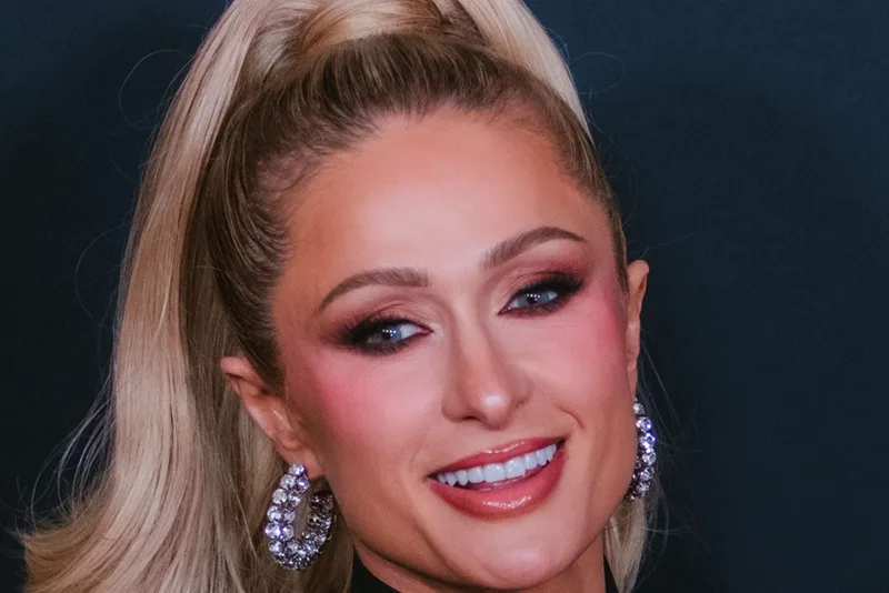 Paris Hilton & Carter Reum